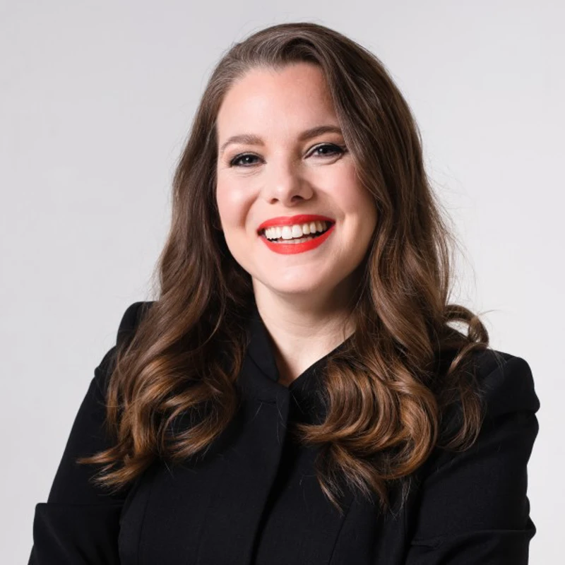 Jen Winley's headshot