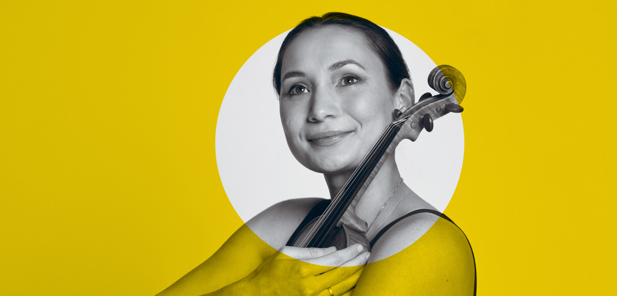 Promotional image of a musician with her violin, with a yellow overlay to align with the Baroque Series branding